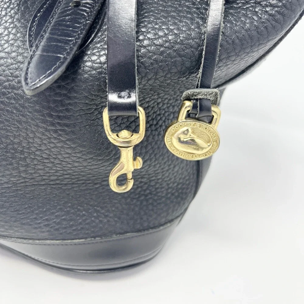 VTG Dooney & Bourke‎ East/West Bucket Tote Handbag Leather Navy MADE IN USA Bag